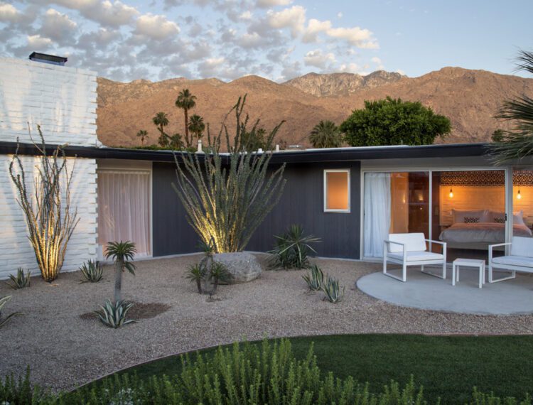 L’Horizon Palm Springs exterior guestroom