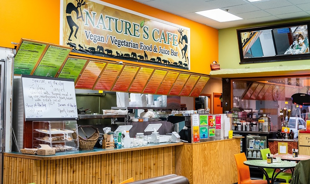 natures cafe counter