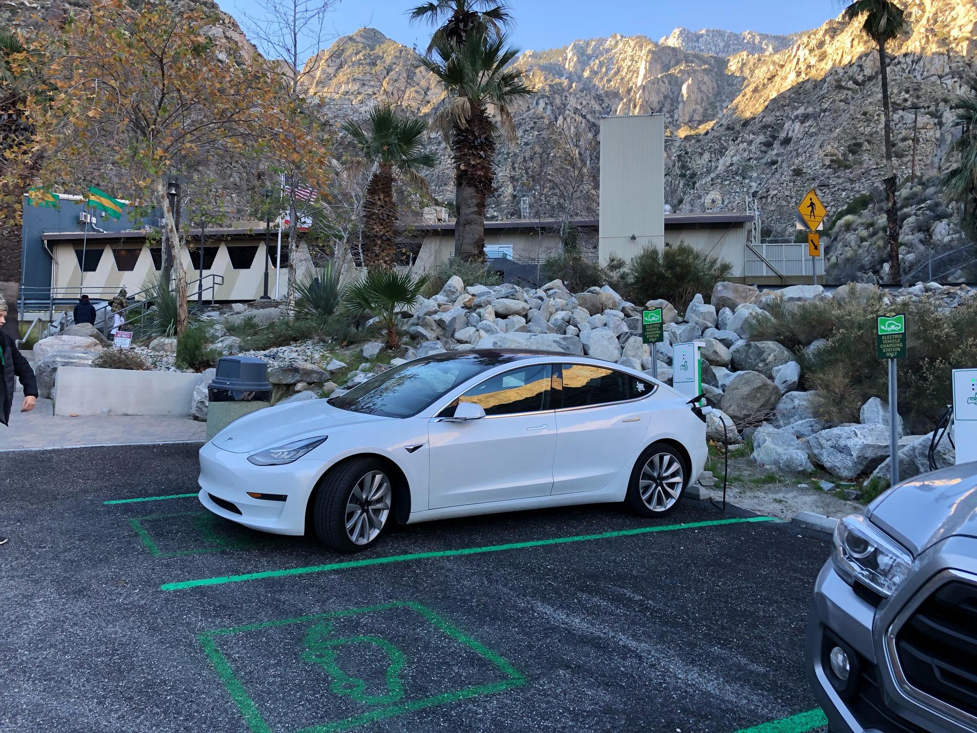 Palm Springs tram charging station